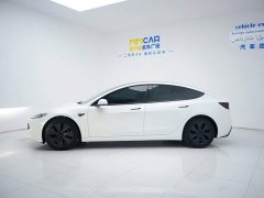 Tesla Model 3 rear-wheel drive version - фото 10