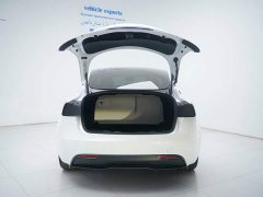 Tesla Model 3 rear-wheel drive version - фото 9