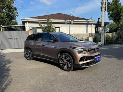 Volkswagen ID.6 X upgraded , powerful four-wheel drive version - фото 3
