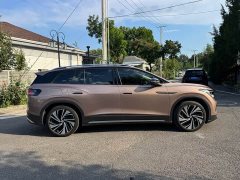 Volkswagen ID.6 X upgraded , powerful four-wheel drive version - фото 4