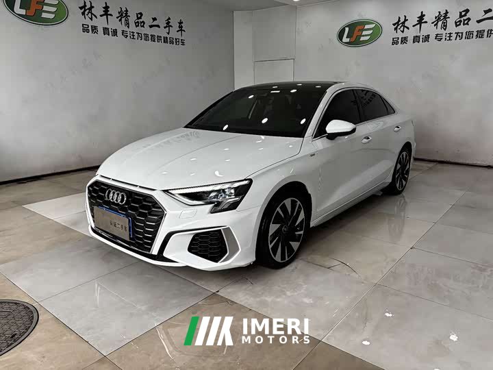 Audi A3 A3L Limousine 35 TFSI Fashionable and Sporty - автомобиль из Китая