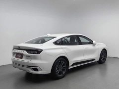 Ford Mondeo 2.0T EcoBoost Luxury - фото 2