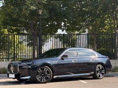 BMW i7 xDrive60L M Sports Package - фото 1