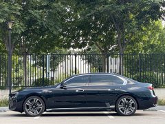 BMW i7 xDrive60L M Sports Package - фото 3