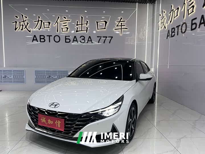 Hyundai Elantra 2022 1.5L CVT LUX Premium Edition