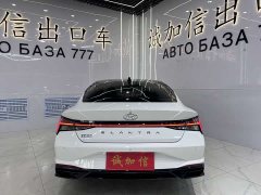 Hyundai Elantra 2022 1.5L CVT LUX Premium Edition - фото 5