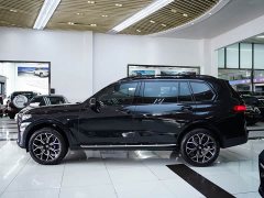 BMW X7 xDrive40i Exclusive Luxury Package - фото 3