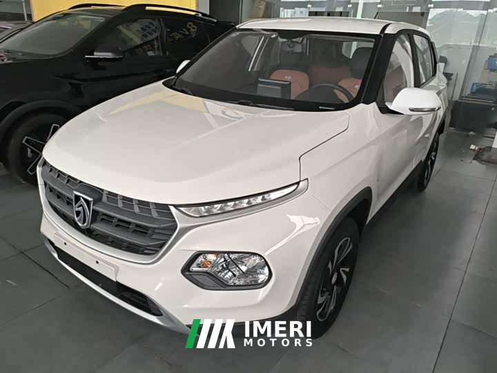 Baojun 510 1.5L manual version - автомобиль из Китая