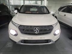 Baojun 510 1.5L manual version - фото 3