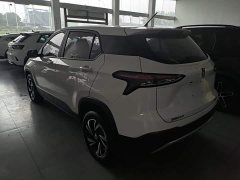 Baojun 510 1.5L manual version - фото 5
