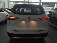 Baojun 510 1.5L manual version - фото 6
