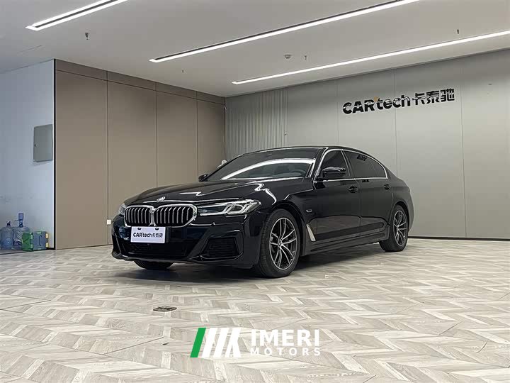 BMW 5 Series New Energy 535Le M Sports Package - автомобиль из Китая