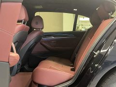 BMW 5 Series New Energy 535Le M Sports Package - фото 18