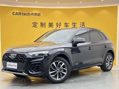 Audi Q5L 40T luxury and dynamic - фото 1