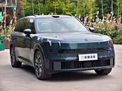 Lynk & Co 900 2.0T Ultra 6-seater - фото 3