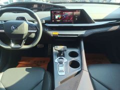Changan UNI-V 1.5T premium - фото 6