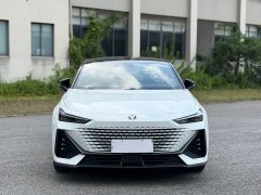 Changan UNI-V 2024 1.5T high-energy version - фото 2