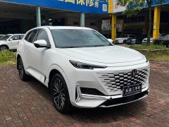 Changan UNI-K 2.0T two-wheel drive enjoyment - фото 3