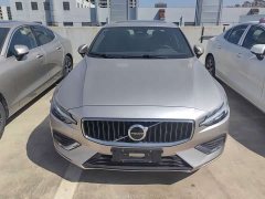 Volvo S60 B4 Zhiyuan Luxury Edition - фото 2