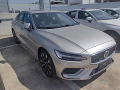 Volvo S60 B4 Zhiyuan Luxury Edition - фото 3