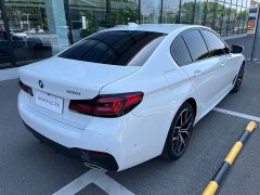 BMW 5 530i M - фото 5