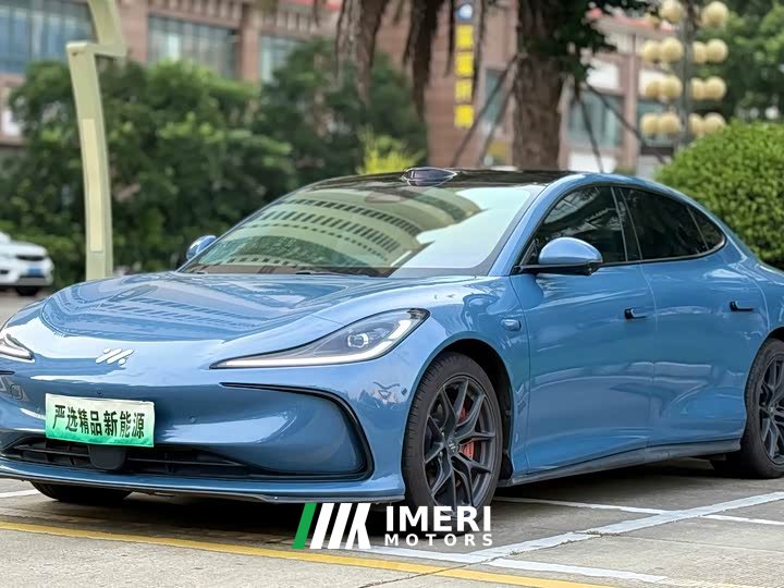 IM Motors Zhiji L6 2024 Max Standard Edition