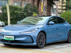 IM Motors Zhiji L6 2024 Max Standard Edition - фото 1