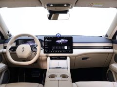 AITO Wenjie M5 extended range Ultra four-wheel drive version - фото 13