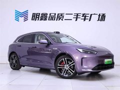 AITO Wenjie M5 extended range Ultra four-wheel drive version - фото 5