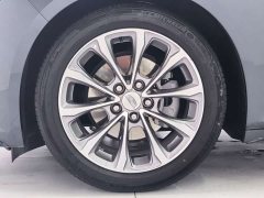 Cadillac CT5 28T leading sports - фото 17