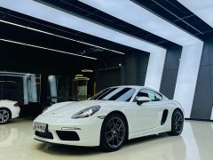 Porsche 718 Cayman 2.0T - фото 1