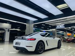 Porsche 718 Cayman 2.0T - фото 6