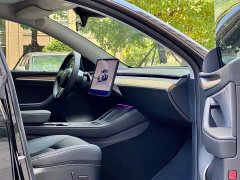 Tesla Model Y 2022 facelift rear-wheel drive version - фото 17
