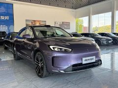 AITO Wenjie M5 extended range Ultra four-wheel drive version - фото 3
