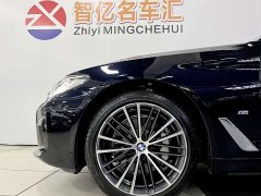 BMW 5 Series 530Li Leading M Sports Package - фото 10