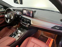 BMW 5 Series 530Li Leading M Sports Package - фото 7