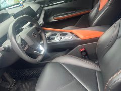 Changan UNI-V 1.5T premium - фото 7