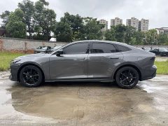 Changan UNI-V 1.5T premium - фото 10