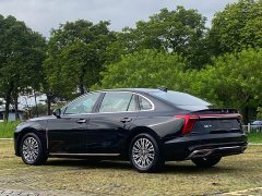 Hongqi H5 1.5T HEV Zhilian Qichang Edition - фото 19