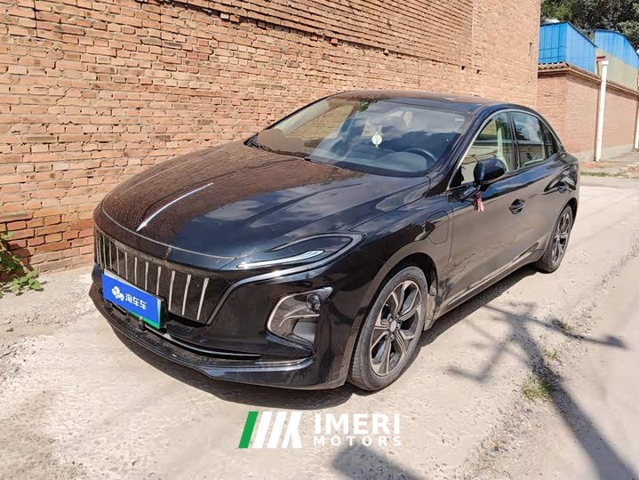 Hongqi E-QM5 facelift basic travel version - автомобиль из Китая