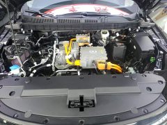 Hongqi E-QM5 610km PLUS - фото 10