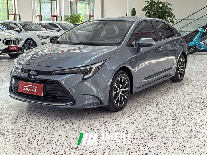 Lexus Ralink Intelligent Electric Hybrid Dual Engine 1.8L Deluxe Edition - автомобиль из Китая