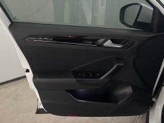 Volkswagen VW T-ROC 280TSI DSG FWD Comfort Plus - фото 7