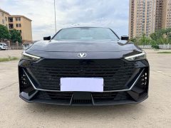 Changan UNI-V 1.5T premium - фото 2