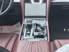 Hongqi H5 2025 2.0T automatic Qichang version - фото 13