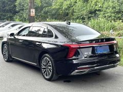 Hongqi H5 2.0T Automatic Zhilianqichang Edition - фото 5