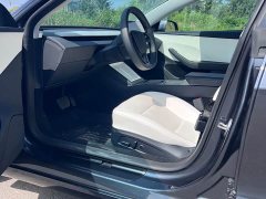 Tesla Model 3 rear-wheel drive version - фото 3