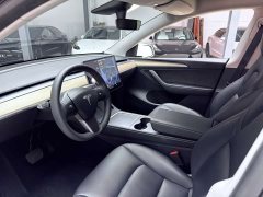 Tesla Model Y long-range all-wheel drive version - фото 11