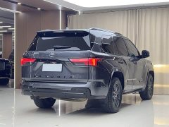 Lynk & Co Sequoia 3.5T Platinum Edition - фото 19
