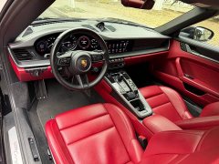 Porsche 911 Targa 4 3.0T - фото 5